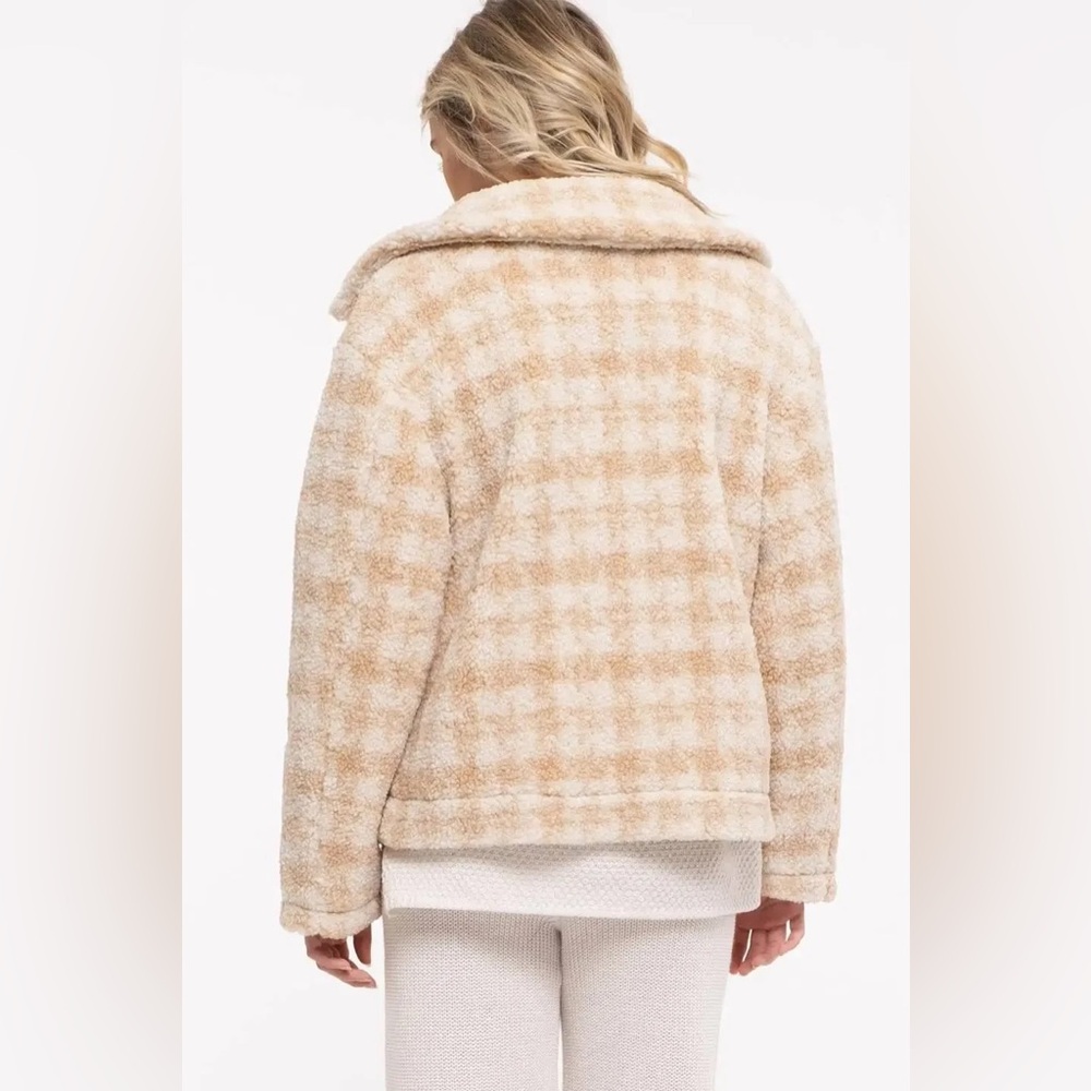 446 NWT Blu Pepper Houndstooth Teddy Jacket Sherpa Shacket Tan White Size M - Picture 2 of 8
